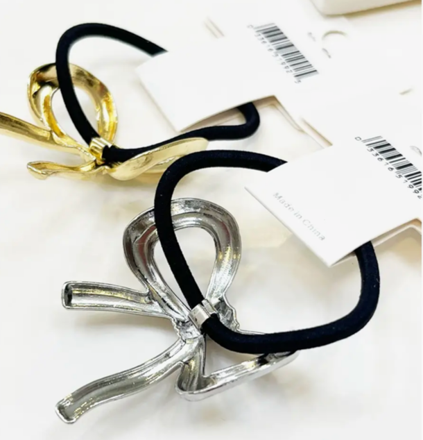 Lucky Ribbon Metal Hair Tie